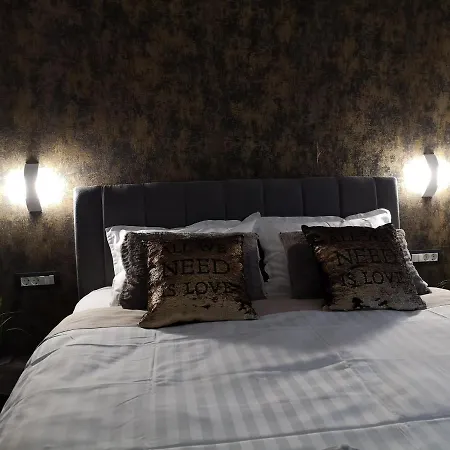 Luxury Rooms Lira Ogulin Exterior photo